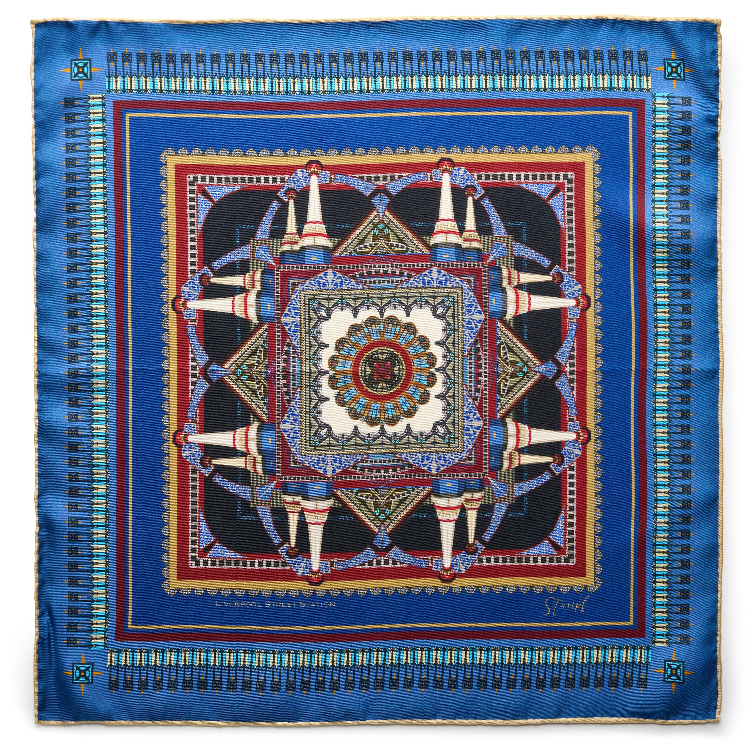 Liverpool Street Station in Nocturn Pocket Square